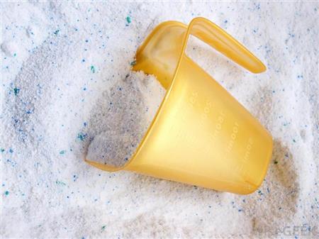 Powder detergents are more efficient than liquid detergent